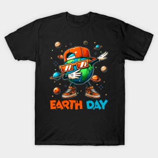 Earth day dabbing 2024 T-Shirt